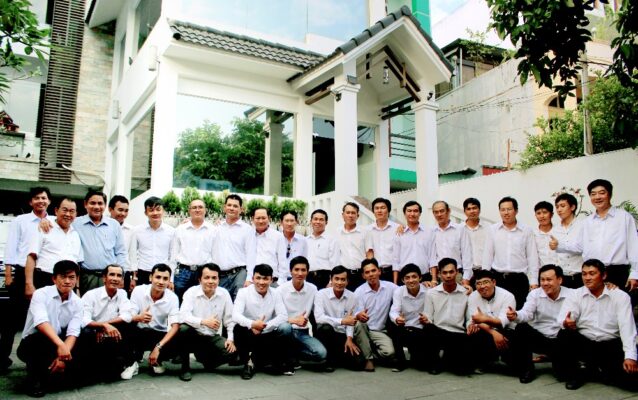 Nhân viên công ty 1